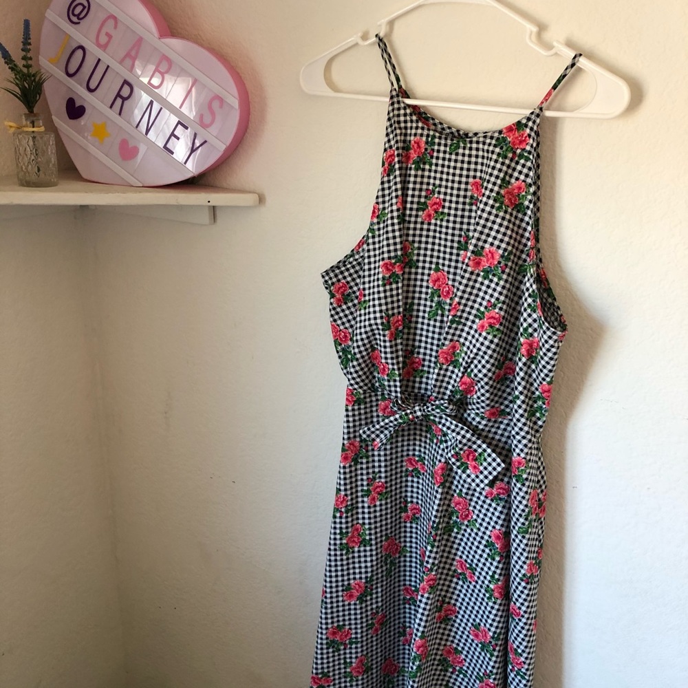 super cute picnic dress